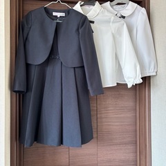 8000円から6500円に値下げしました＾＾女の子スーツ 長袖ブラウス付正統派 濃紺アンサンブル スーツセット　入学式　卒園式　小学校入学式の画像