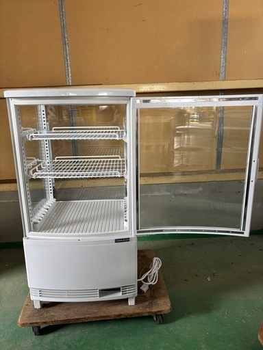 美品　4面ガラス冷蔵庫63ℓ