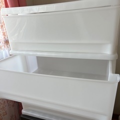 キャスター付き3段ボックスボックスの画像