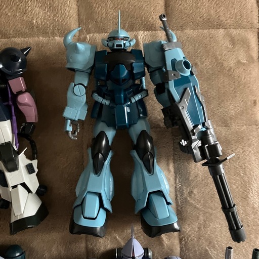 MGガンダムプラモデル完成品、ジャンク品扱い部品取りお使い下さい
