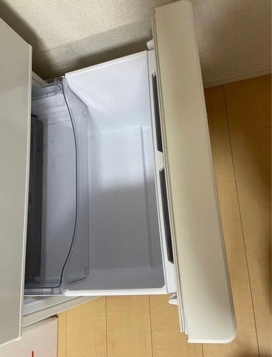 ♻️AQUA 冷蔵庫2021年 ♻️型番：AQR-36K(S) シルバー355L ♻️ (自社便は15km以内無料、それ以降1km150円になります！)