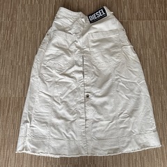 新品　ディーゼル　スカート&パンツ　デニム　25インチの画像