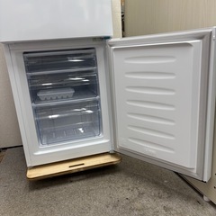 ⭐️HISENSE⭐️冷凍冷蔵庫 2023年 175L 大阪市近郊配送無料の画像