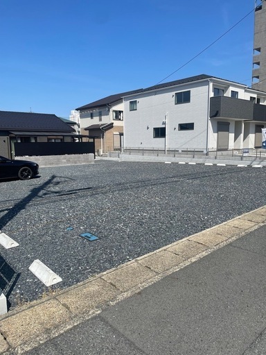 月極駐車場　草津線手原駅徒歩3分　月6000円