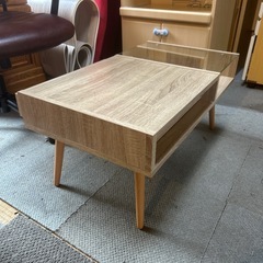 ガラステーブル　センターテーブルの画像