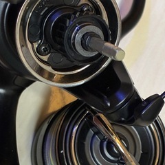 23エクスセンスXR3000MHG　リール　釣具の画像