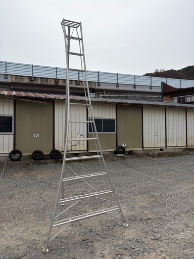 12尺12尺（高さ350㎝）造園 植木の剪定作業に最適　はしご 梯子 作業台　アルミ　脚立