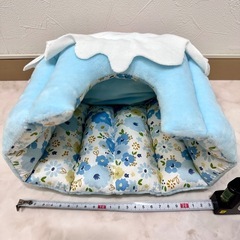 [未使用品]ペット用運動ボール&いちごハウスの画像