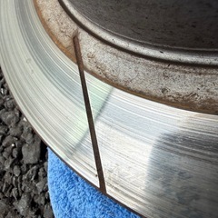 TE52 エルグランド リヤ ブレーキローター ＆ リヤブレーキパッド 左右セット スリットローター 中古 QR25 TNE52 PE52 PNE52の画像