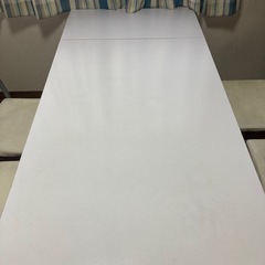 【3/22まで】ダイニングテーブルセット（4〜6人用）の画像