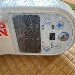 取引中！美品 2018年  壁掛扇風機 おおたけ リモコンの画像