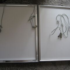 A4サイズのアルミ枠・フォトフレーム（中古）２個の画像