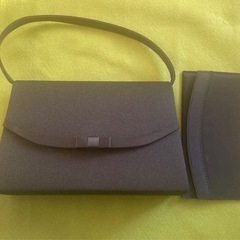 礼服用バックの画像