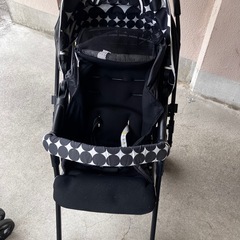 ベビーカーの画像