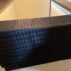 サテン生地　ベルベット　レース　衣装　
ドレスの画像