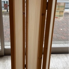 木製パーテーションの画像
