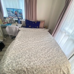 セミダブルベッドの画像