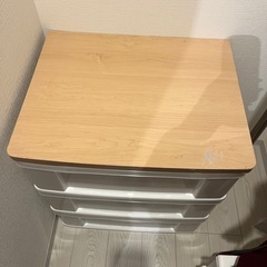 【無料】洋服ダンスの画像