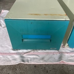 計2個　スチール製　衣装ケース　鉄製　昭和　の画像