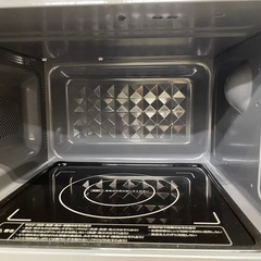 【未使用】　siroca   電子レンジ　※脚が少し曲がっています
の画像