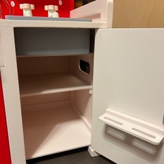 いちごのおままごとキッチンの画像