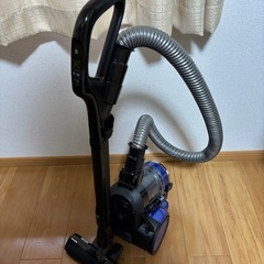 TOSHIBA 掃除機　2017年製の画像