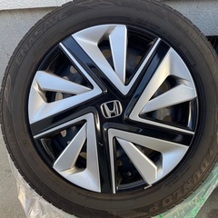 ホンダシャトル15インチ純正ホイールタイヤ付き
の画像