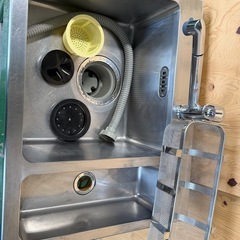 マルゼン1槽シンク蛇口・ゴミ籠付 750x600x780の画像