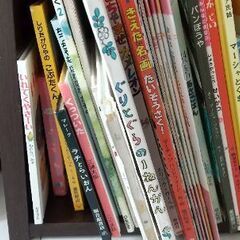 絵本 約 100冊 1冊のお値段の画像