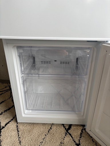 ニトリ 冷蔵庫　NTR-140WH R-157冷蔵庫　R-157