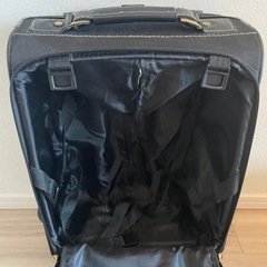 【お譲り先決まりました】キャリーケース     Sサイズの画像