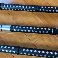 伸縮式インテリアバー中古品の画像