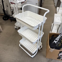 ②【超美品‼️】キャスター付き♪ 42cm幅3段キッチンワゴン バスケットラック 収納カート ホワイト♪の画像