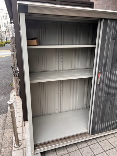 タクボ物置　P-176B T型