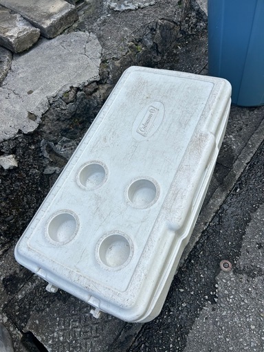 イベント・キッチンカー備品まとめ売り｜クーラー・ジャグ・パラソルセット【早い者勝ち】