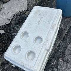 イベント・キッチンカー備品まとめ売り｜クーラー・ジャグ・パラソルセット【早い者勝ち】の画像