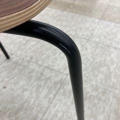 【ジモティー割引で最大15％OFF⭐️】【No.19】SCSF674ALABRVBK oliver アームレスチェアの画像