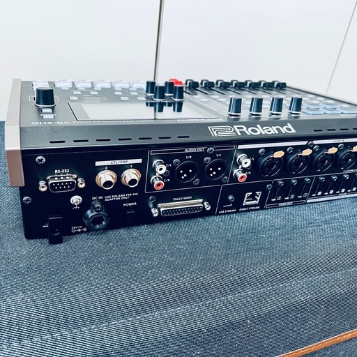 【美品】Roland VR-6HD ストリーミングAVスイッチャー