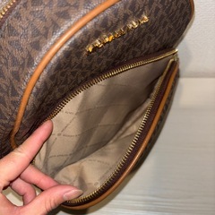 マイケルコース　リュックの画像