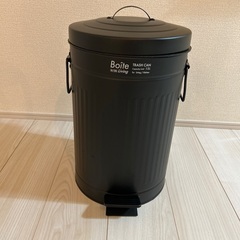 ゴミ箱です。の画像