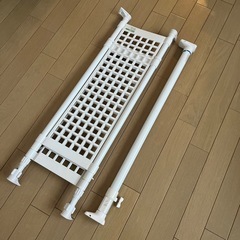 突っ張り棚の画像