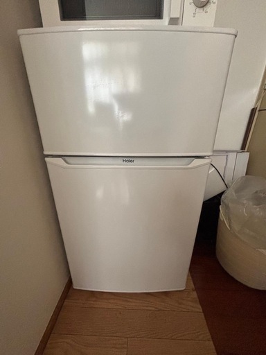 【2022年製】Haier 2ドア冷蔵庫 85L（JR-N85D）高年式・美品