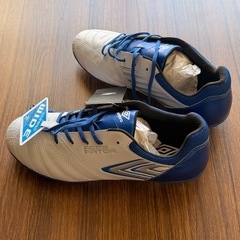 umbro サッカーシューズ 24cm　WIDE MODEL の画像