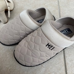 パンプス　　靴　日傘の画像