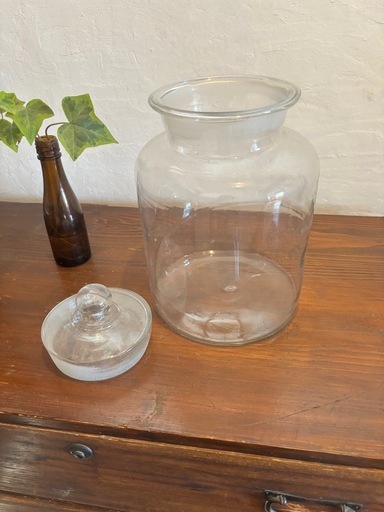 高さ30センチ昭和レトロガラス容器 高さ30センチ昭和レトロガラス容器