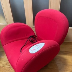 エアリーシェイプ スマート マッサージチェア AIM-FN007の画像