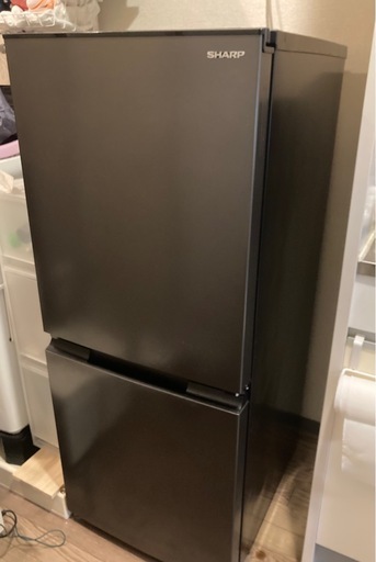 SHARP 2ドア冷蔵庫 152L SJ-D15H 2021年製  ブラックつけかえどっちもドア