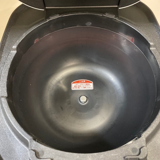 3/22値下げしました???TIGER ５合炊飯器 2022年製 JPI-S100 タイガー 5.5合炊き 圧力IHジャー炊飯器 炊き