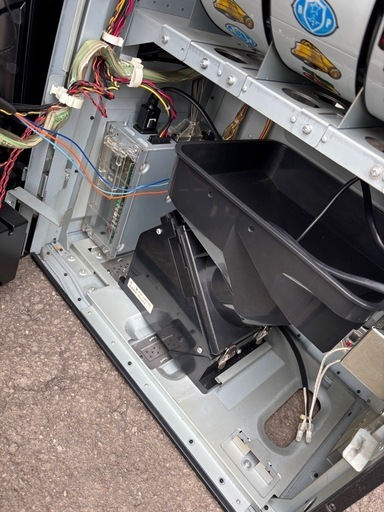 美品 スパイキー 5号機 初代 BLACK LAGOON ブラックラグーン コイン不要機 ボリューム調整付き スロット実機