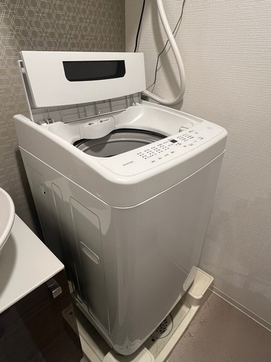 2025年製 ほぼ新品 アイリスオーヤマ 洗濯機　 ※引き取り　-大阪市-